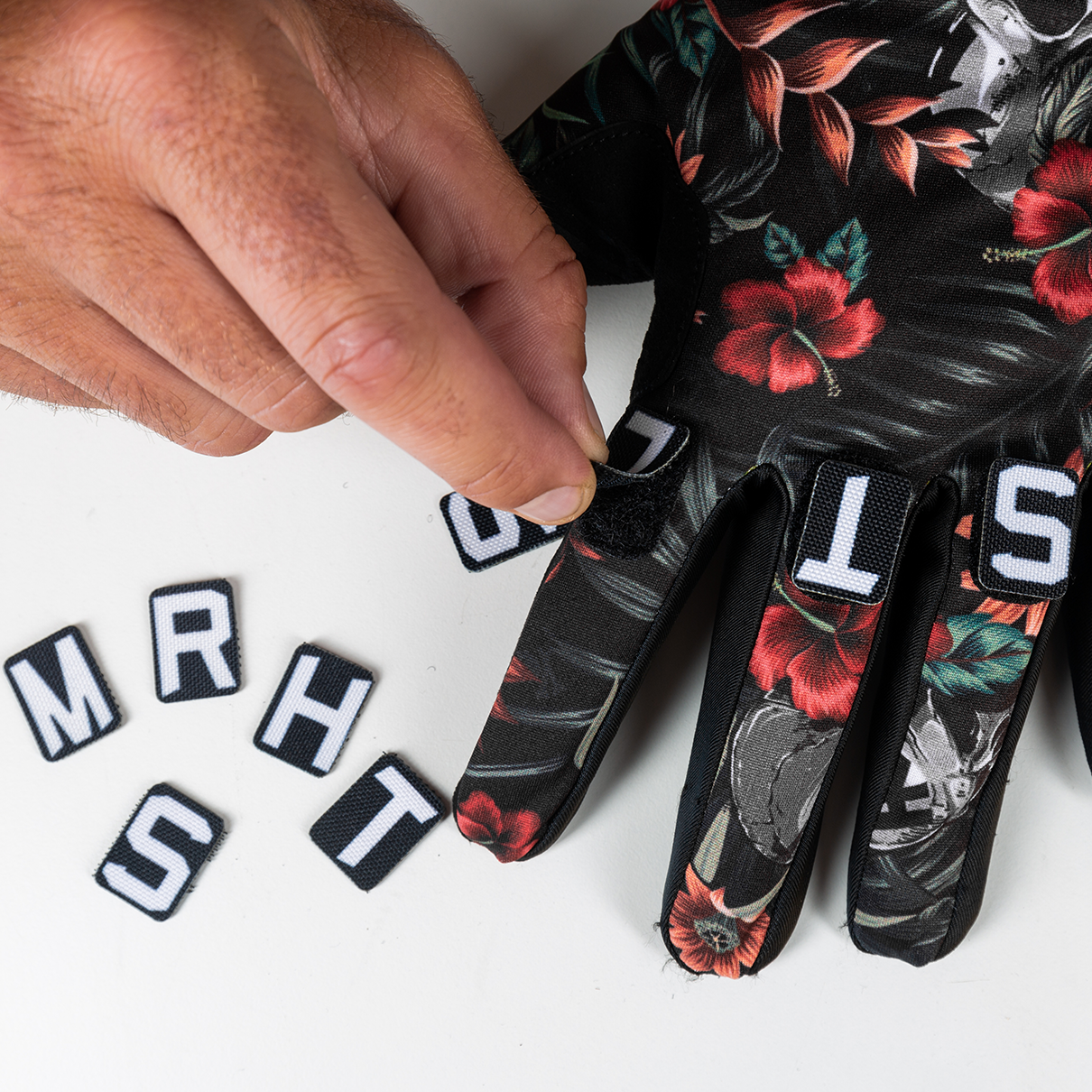 Motorcycle Gloves - Tropical Skull
