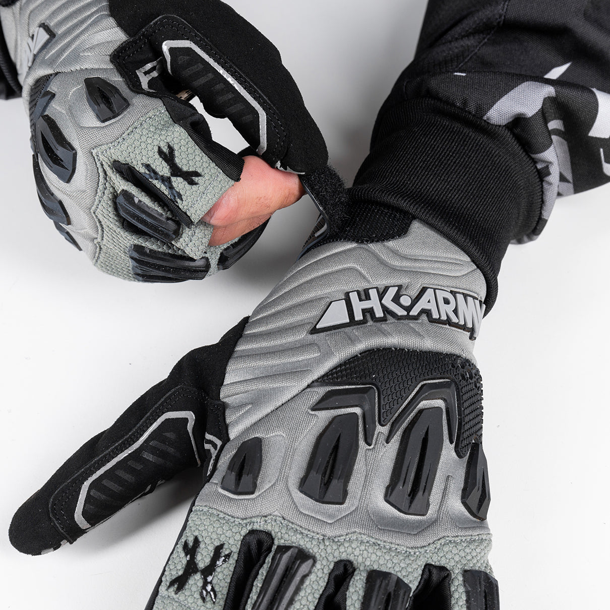 Hardline Armored Glove - Graphite