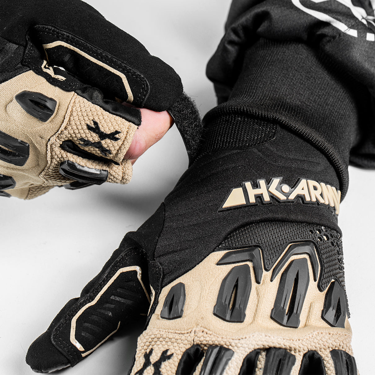 Hardline Armored Glove - Tactical